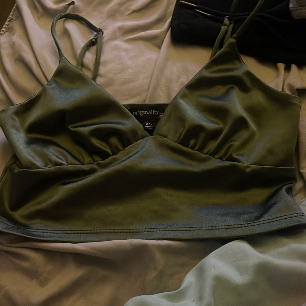 Green silk tank top xs brand originality